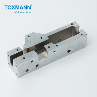 Materiale inossidabile dei pezzi di ricambio di CNC SKD61 per il rivettamento dell'industria