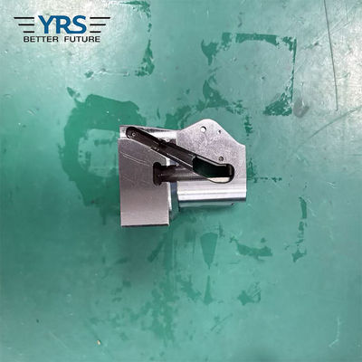 SKD61 DC53 Parti meccanizzate CNC di precisione Rivet Feeder Durable