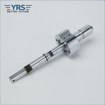 Il CNC dell'albero primario lavora i pezzi meccanici al tornio